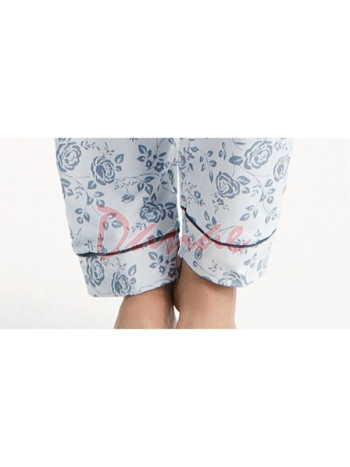 Klasické dámské pyžamo s ozdobnou kapsou